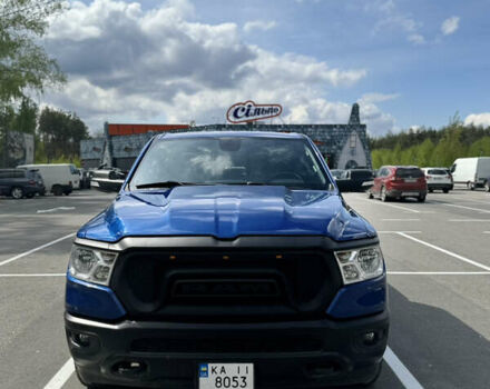 Синий Додж RAM 1500, объемом двигателя 5.7 л и пробегом 130 тыс. км за 35000 $, фото 1 на Automoto.ua