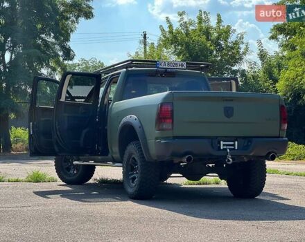 Зеленый Додж RAM 1500, объемом двигателя 5.7 л и пробегом 148 тыс. км за 28500 $, фото 22 на Automoto.ua