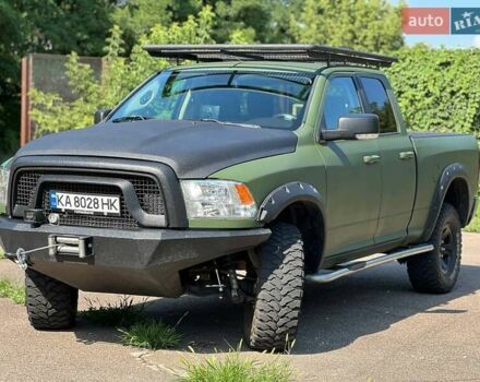 Зеленый Додж RAM 1500, объемом двигателя 5.7 л и пробегом 148 тыс. км за 28500 $, фото 1 на Automoto.ua