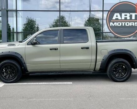 Зеленый Додж RAM 1500, объемом двигателя 5.7 л и пробегом 41 тыс. км за 54999 $, фото 4 на Automoto.ua