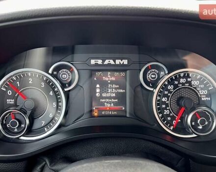 Зеленый Додж RAM 1500, объемом двигателя 5.7 л и пробегом 41 тыс. км за 54999 $, фото 34 на Automoto.ua