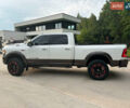 Белый Додж RAM 2500, объемом двигателя 6.4 л и пробегом 106 тыс. км за 60000 $, фото 5 на Automoto.ua