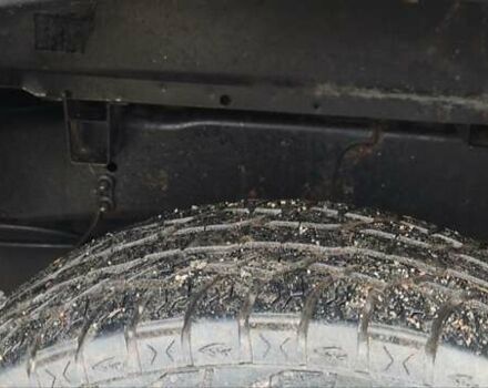 Черный Додж RAM 2500, объемом двигателя 5.65 л и пробегом 300 тыс. км за 15000 $, фото 5 на Automoto.ua