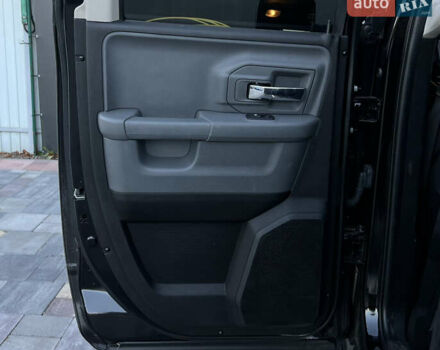 Черный Додж RAM 2500, объемом двигателя 3.61 л и пробегом 83 тыс. км за 24500 $, фото 14 на Automoto.ua