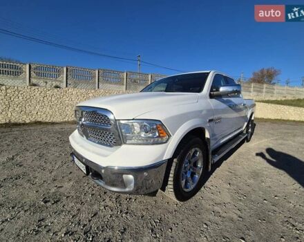 Білий Додж RAM 3500, об'ємом двигуна 3 л та пробігом 208 тис. км за 21000 $, фото 5 на Automoto.ua