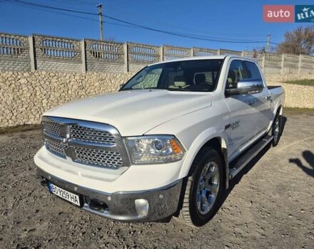 Білий Додж RAM 3500, об'ємом двигуна 3 л та пробігом 208 тис. км за 21000 $, фото 1 на Automoto.ua