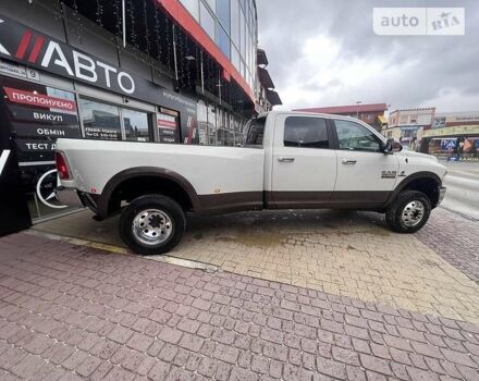 Белый Додж RAM 3500, объемом двигателя 6.7 л и пробегом 24 тыс. км за 89900 $, фото 7 на Automoto.ua