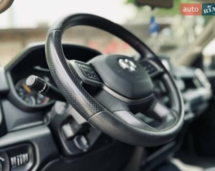 Серый Додж RAM 3500, объемом двигателя 6.7 л и пробегом 35 тыс. км за 99900 $, фото 36 на Automoto.ua