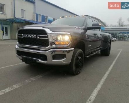 Серый Додж RAM 3500, объемом двигателя 6.7 л и пробегом 35 тыс. км за 99900 $, фото 18 на Automoto.ua