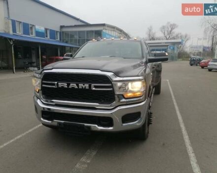 Серый Додж RAM 3500, объемом двигателя 6.7 л и пробегом 35 тыс. км за 99900 $, фото 17 на Automoto.ua