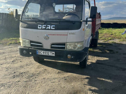 Донг Фенг ДФА 1051 2007 у Золочів на Automoto.ua Білий Донг Фенг ДФА 1051, об'ємом двигуна 3.7 л та пробігом 70 тис. км за 10000 $, фото 1 на Automoto.ua