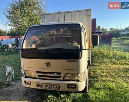 Белый Донг Фенг ЕК1044, объемом двигателя 3.76 л и пробегом 15 тыс. км за 5500 $, фото 1 на Automoto.ua