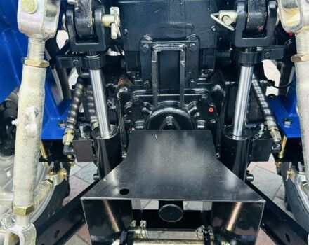 Донг Фенг Інша, об'ємом двигуна 1.81 л та пробігом 1 тис. км за 8200 $, фото 5 на Automoto.ua