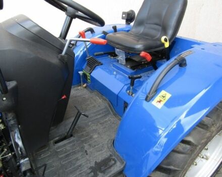 Донг Фенг Інша, об'ємом двигуна 4.04 л та пробігом 1 тис. км за 8400 $, фото 7 на Automoto.ua