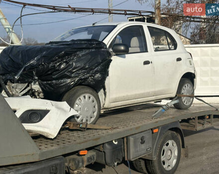 Білий Донг Фенг ER30, об'ємом двигуна 0 л та пробігом 15 тис. км за 2999 $, фото 4 на Automoto.ua