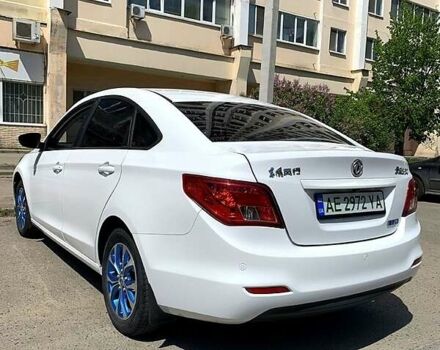 Белый Донг Фенг Fengxing S50-EV, объемом двигателя 0 л и пробегом 44 тыс. км за 11000 $, фото 1 на Automoto.ua