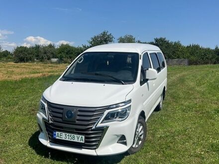 Белый Донг Фенг M5EV, объемом двигателя 0 л и пробегом 74 тыс. км за 19900 $, фото 1 на Automoto.ua