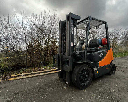 Оранжевый Дусан 255 LC-V, объемом двигателя 2 л и пробегом 6 тыс. км за 12999 $, фото 1 на Automoto.ua