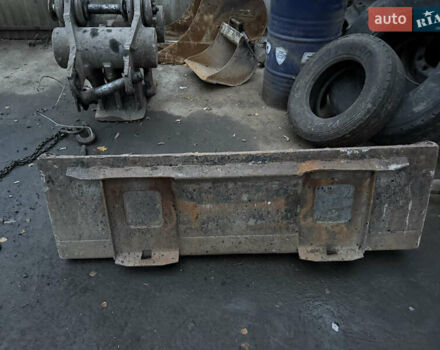 Дусан 450 plus 2008 у Києві на Automoto.ua Дусан 450 plus, об'ємом двигуна 0 л та пробігом 0 тис. км за 15000 $, фото 6 на Automoto.ua