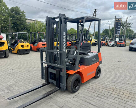 Помаранчевий Дусан Д, об'ємом двигуна 0 л та пробігом 0 тис. км за 5000 $, фото 7 на Automoto.ua