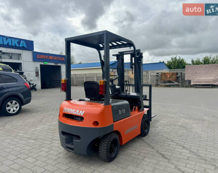 Помаранчевий Дусан Д, об'ємом двигуна 0 л та пробігом 0 тис. км за 5000 $, фото 1 на Automoto.ua