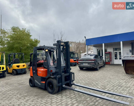 Дусан Д 2008 у Радомышле на Automoto.ua Помаранчевий Дусан Д, об'ємом двигуна 0 л та пробігом 0 тис. км за 10000 $, фото 4 на Automoto.ua