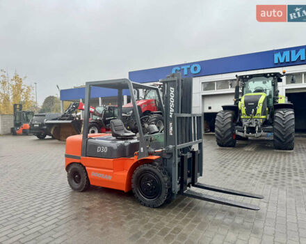 Дусан D 30C, объемом двигателя 0 л и пробегом 0 тыс. км за 7000 $, фото 5 на Automoto.ua