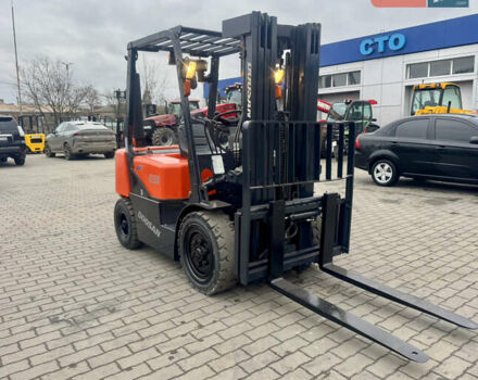 Оранжевый Дусан D 30C, объемом двигателя 0 л и пробегом 5 тыс. км за 12800 $, фото 3 на Automoto.ua