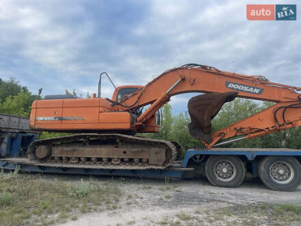 Дусан DX 225LC-3 2007 у Рівному на Automoto.ua Червоний Дусан DX 225LC-3, об'ємом двигуна 5.89 л та пробігом 0 тис. км за 65000 $, фото 1 на Automoto.ua