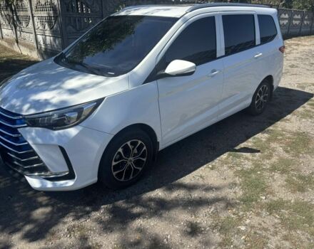 Белый Другая Другая, объемом двигателя 0 л и пробегом 30 тыс. км за 10000 $, фото 1 на Automoto.ua