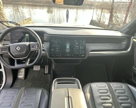 Білий Інша Інша, об'ємом двигуна 0 л та пробігом 20 тис. км за 55000 $, фото 19 на Automoto.ua