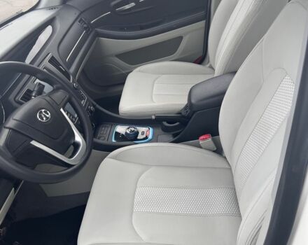 Белый Другая Другая, объемом двигателя 0 л и пробегом 35 тыс. км за 9000 $, фото 7 на Automoto.ua