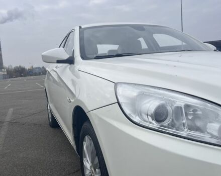 Белый Другая Другая, объемом двигателя 0 л и пробегом 35 тыс. км за 9000 $, фото 3 на Automoto.ua