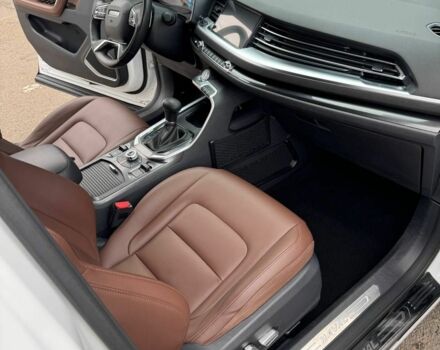 Білий Інша Інша, об'ємом двигуна 2 л та пробігом 150 тис. км за 17100 $, фото 4 на Automoto.ua