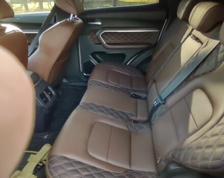 Белый Другая Другая, объемом двигателя 2 л и пробегом 9 тыс. км за 22813 $, фото 7 на Automoto.ua