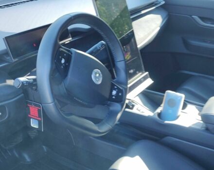 Черный Другая Другая, объемом двигателя 0 л и пробегом 19 тыс. км за 27500 $, фото 8 на Automoto.ua