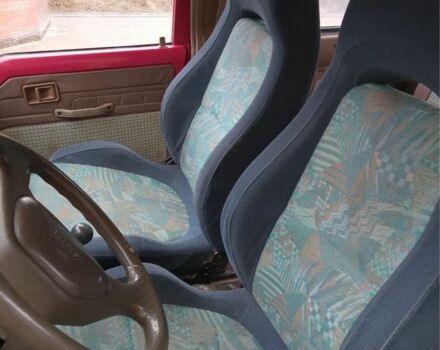 Червоний Інша Інша, об'ємом двигуна 2.2 л та пробігом 65 тис. км за 3500 $, фото 4 на Automoto.ua