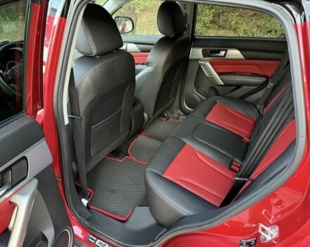 Червоний Інша Інша, об'ємом двигуна 1.5 л та пробігом 70 тис. км за 17000 $, фото 15 на Automoto.ua