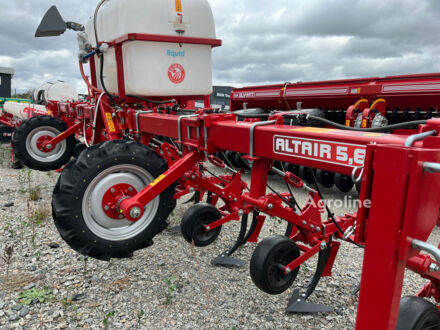 Красный Другая Другая, объемом двигателя 0 л и пробегом 0 тыс. км за 347067 $, фото 1 на Automoto.ua