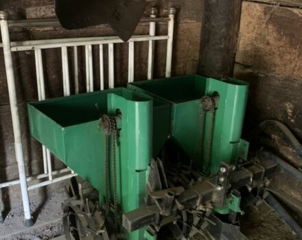 Другая Другая, объемом двигателя 0 л и пробегом 0 тыс. км за 1000 $, фото 4 на Automoto.ua