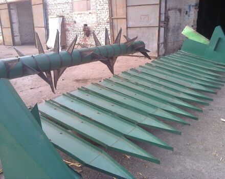 Другая Другая, объемом двигателя 2 л и пробегом 200 тыс. км за 7088 $, фото 7 на Automoto.ua