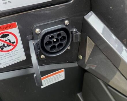 Другая Другая, объемом двигателя 0 л и пробегом 0 тыс. км за 8800 $, фото 2 на Automoto.ua