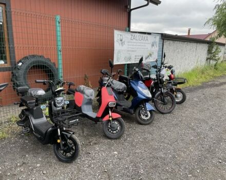 Інша Інша, об'ємом двигуна 2.3 л та пробігом 0 тис. км за 557 $, фото 12 на Automoto.ua