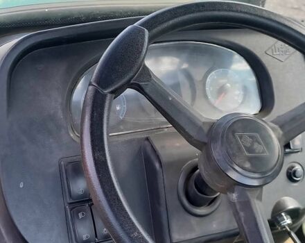 Другая Другая, объемом двигателя 2 л и пробегом 425 тыс. км за 10158 $, фото 6 на Automoto.ua