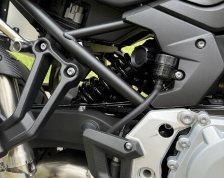 Другая Другая, объемом двигателя 0 л и пробегом 0 тыс. км за 12000 $, фото 15 на Automoto.ua