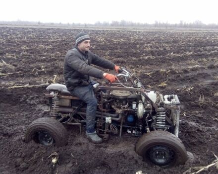 Другая Другая, объемом двигателя 0 л и пробегом 0 тыс. км за 1000 $, фото 3 на Automoto.ua