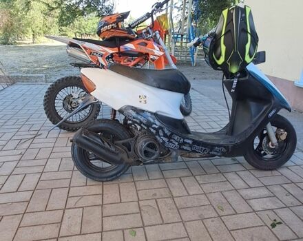 Другая Другая, объемом двигателя 75 л и пробегом 0 тыс. км за 15000 $, фото 2 на Automoto.ua