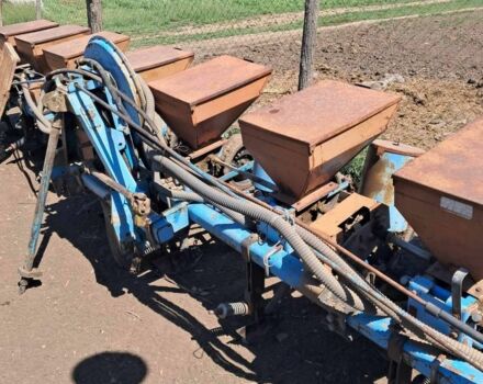 Другая Другая, объемом двигателя 0 л и пробегом 0 тыс. км за 1200 $, фото 4 на Automoto.ua