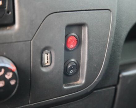 Другая Другая, объемом двигателя 0 л и пробегом 0 тыс. км за 19999 $, фото 17 на Automoto.ua