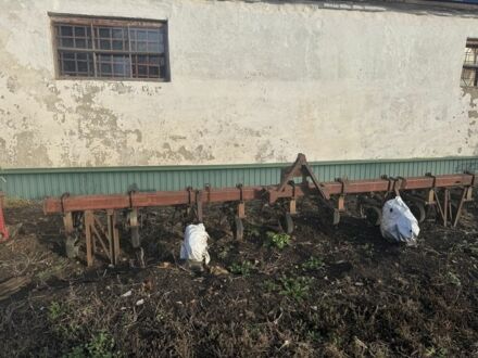 Другая Другая, объемом двигателя 0 л и пробегом 0 тыс. км за 1000 $, фото 1 на Automoto.ua